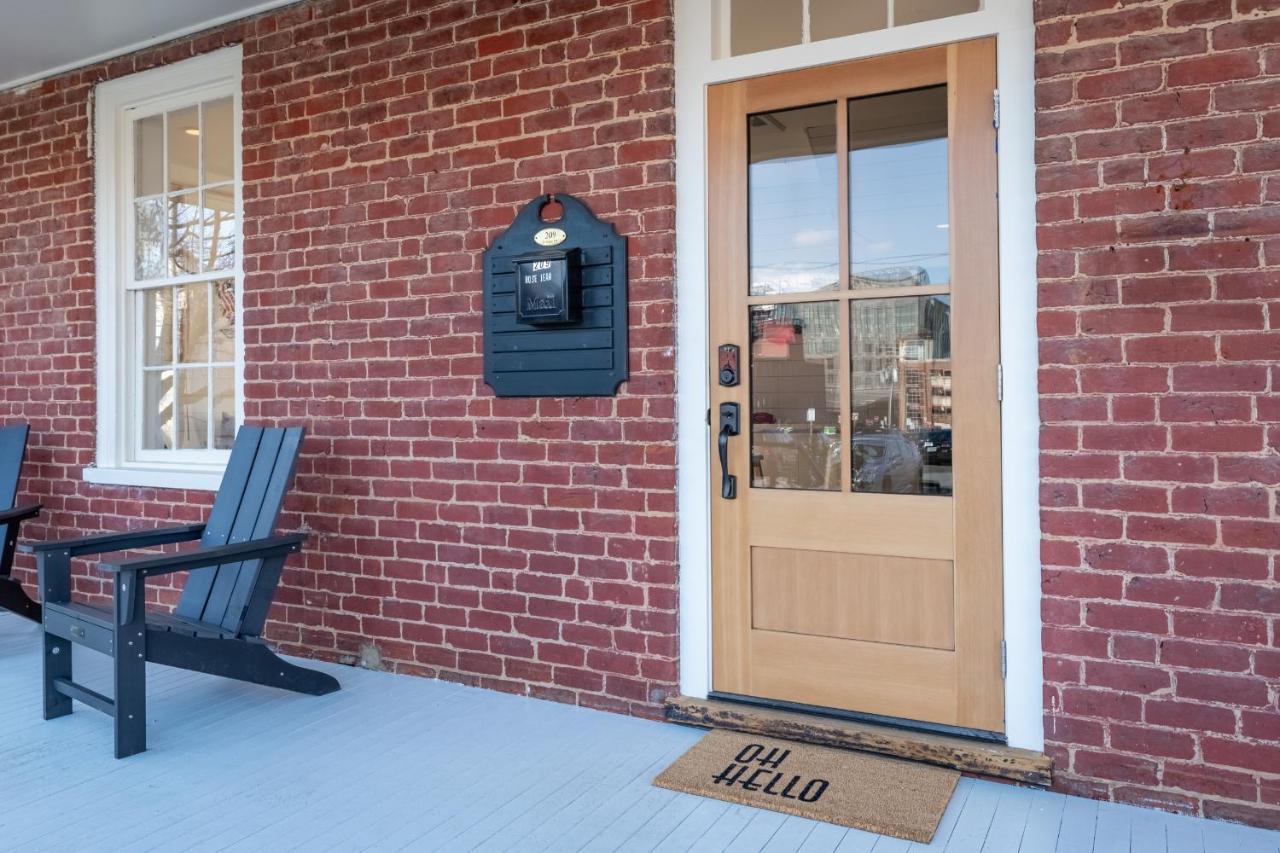 Boutique Room Steps From Downtown Mall Rose Jean Room 1 Charlottesville Exterior foto